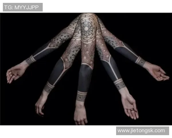 足球纹身人:用身体艺术表达对足球的热爱与追求